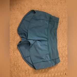 lululemon speed up 2.5” low rise size 2